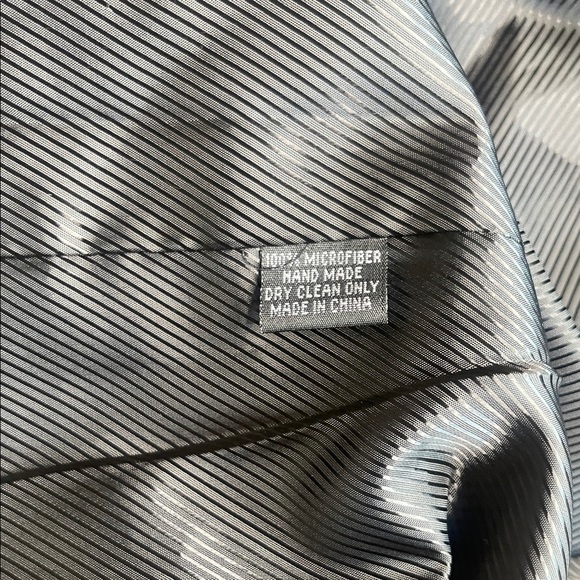 St. Patrick Formal Vest in Purple and Black - Picture 3 of 4